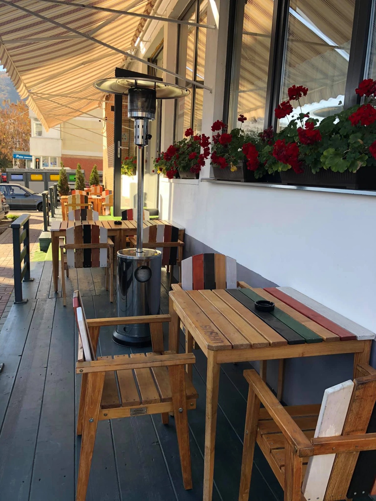 Salonul interior